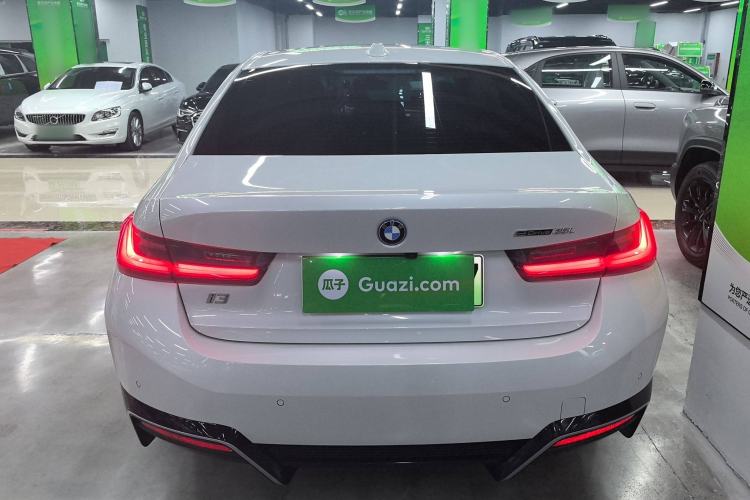 Used BMW i3 2024 eDrive 35 L
