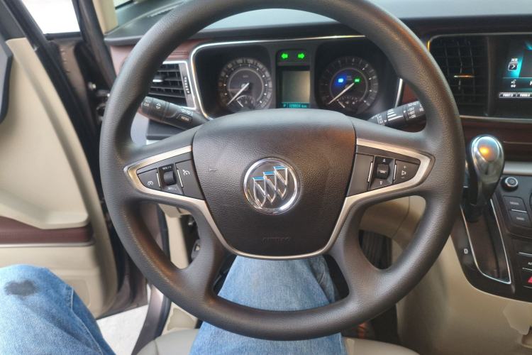 Used Buick GL8 2017 25S Comfort Version China V Standard
