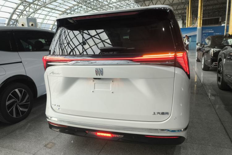 Used Buick GL8 New Energy 2024 Lu Zun Luxury Edition 6-Seater
