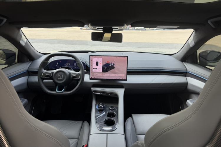 Used Zeekr 001 2025 YOU Edition 100 kWh All-Wheel Drive
