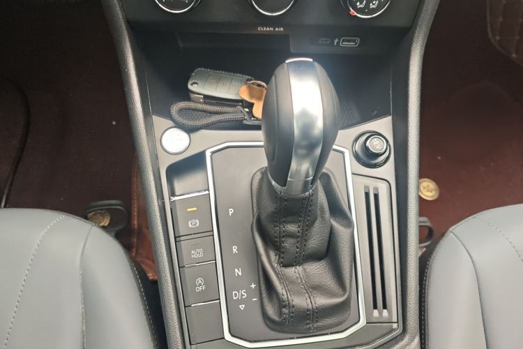 Used Volkswagen Lavida 2024 1.5L Automatic Starry Sky 5 Million Edition
