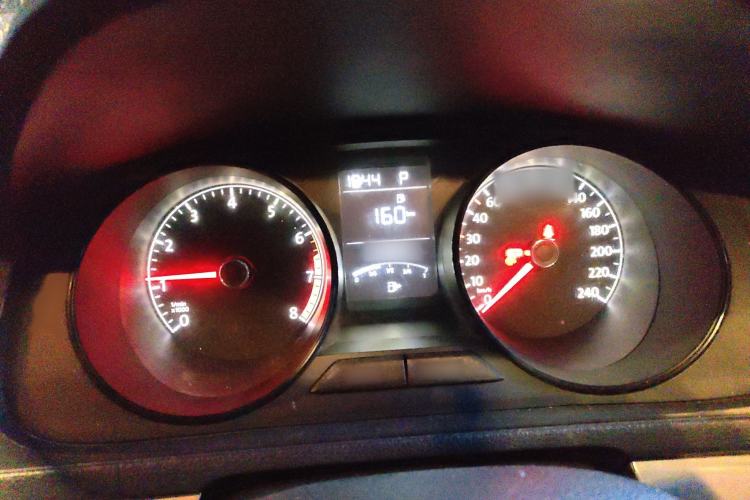 Used Volkswagen Lavida 2015 1.6L Automatic Fashion Edition