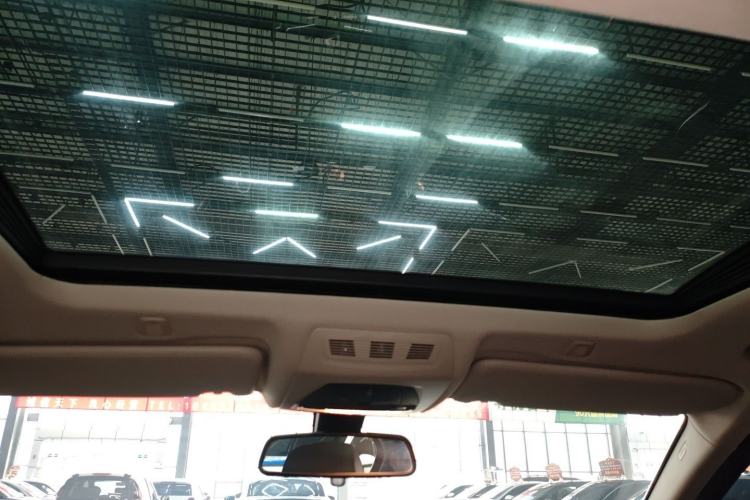 Used BMW 5 Series 2014 525Li Luxury Design Package
