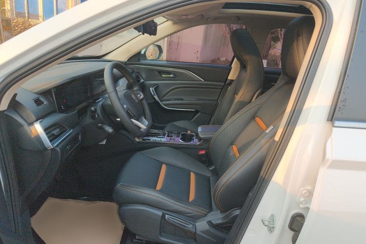 Used Bestune T77 2019 230 TID Automatic Luxury Version China VI Emission Standard