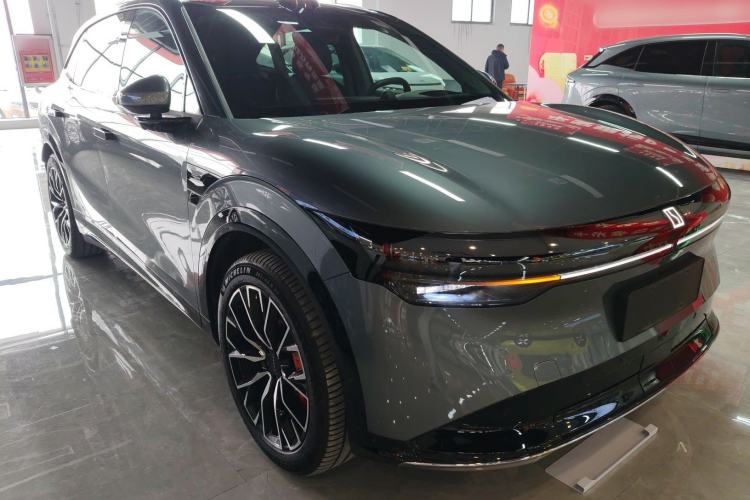 Used Zeekr 7X 2025 100 kWh Long-Range Rear-Wheel Drive with Intelligent Driving Features