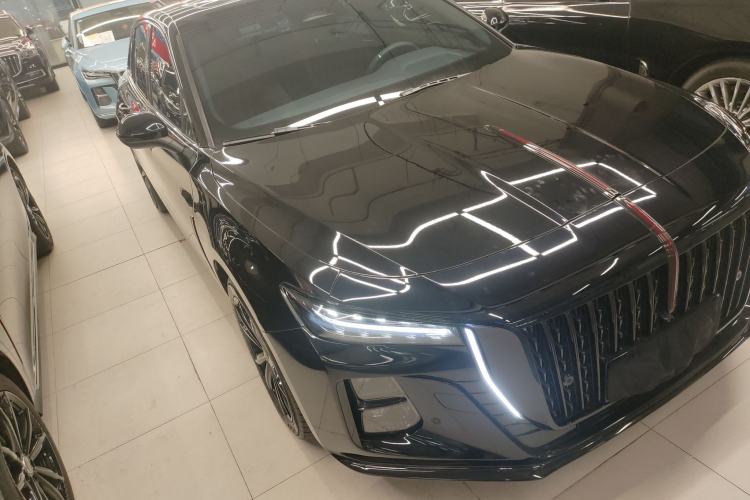 Used Hongqi H5 2025 2.0T Automatic Xuan Ying Edition