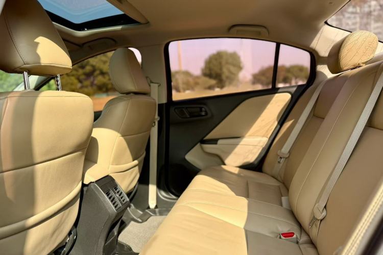 Used Honda City 2015 1.5L CVT Luxury Edition