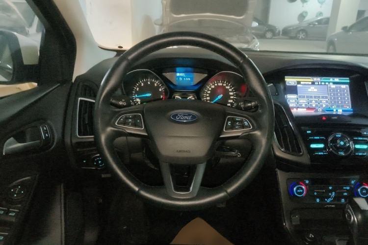 Used Ford Focus 2015 Sedan 1.6L Automatic Trend Model
