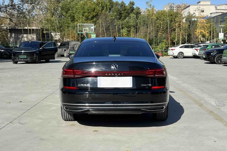 Used Volkswagen Passat 2022 330TSI Starry Elite Edition
