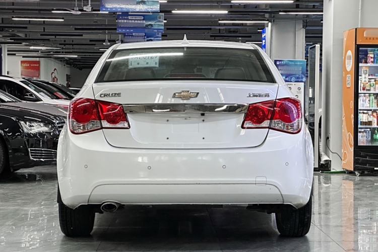 Used Chevrolet Cruze 2013 1.8L SE AT
