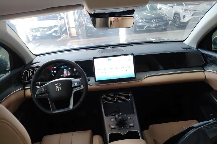 Used BYD Song Pro New Energy 2025 Second-Generation DM-i 75KM Leading Edition
