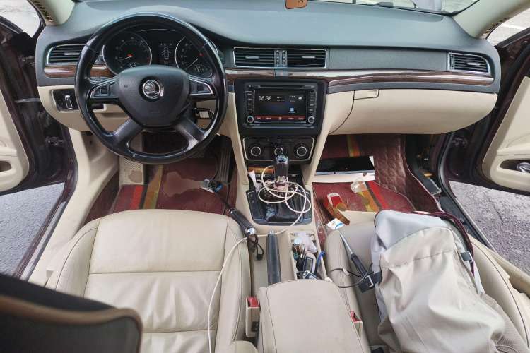 Used Skoda Superb 2013 1.4 TSI DSG Prestige Edition
