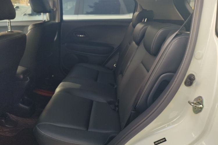 Used Honda Vezel 2020 1.5L CVT Pioneer Edition