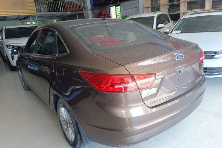 Used Ford Escort 2015 1.5L Automatic Comfort Model
