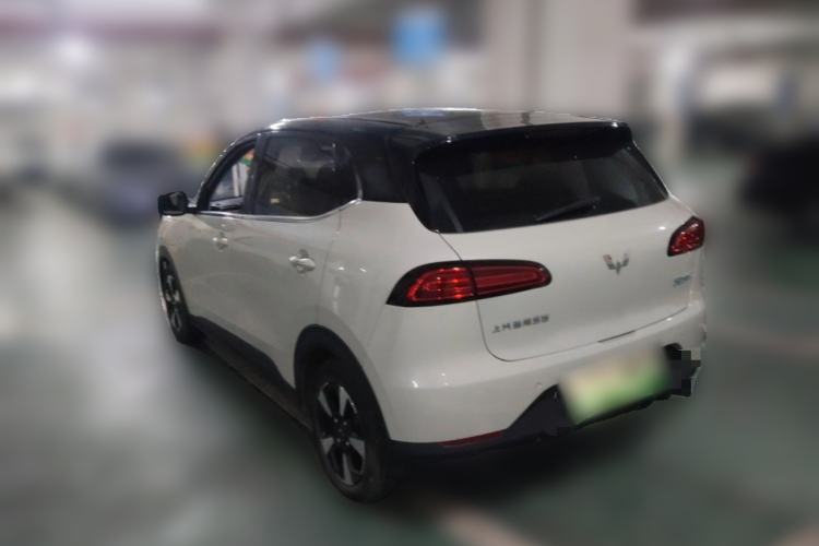 Used Wuling Bingo PLUS 2024 330 km Range Five-Seater Version
