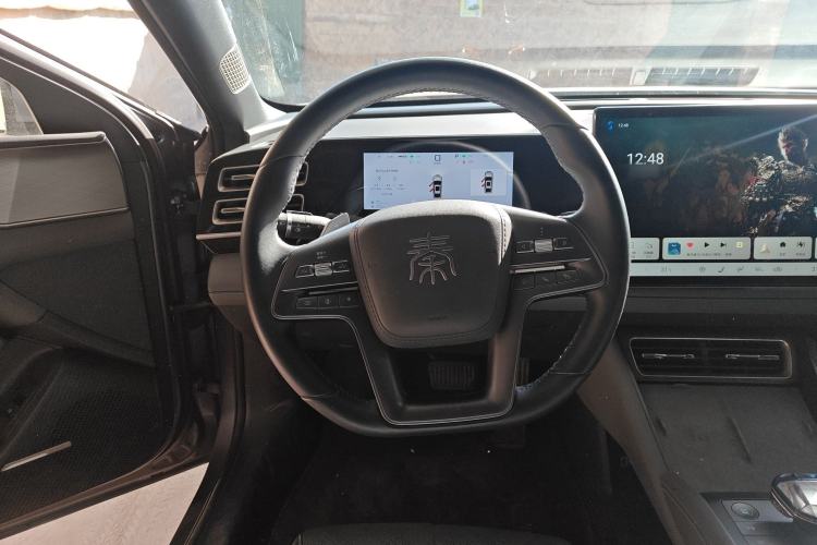 Used BYD Qin L 2025 DM-i Smart Drive 120KM Excellence Model