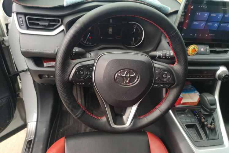 Used Toyota RAV4 2022 2.0L CVT Two-Wheel Drive Fashion Edition
