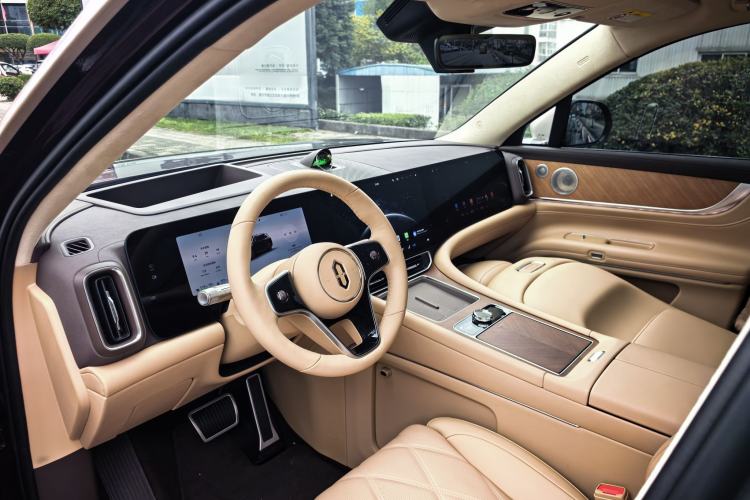 Used Hima AITO M9 2025 Extended-Range Ultra Version 52 kWh 5-Seater Edition