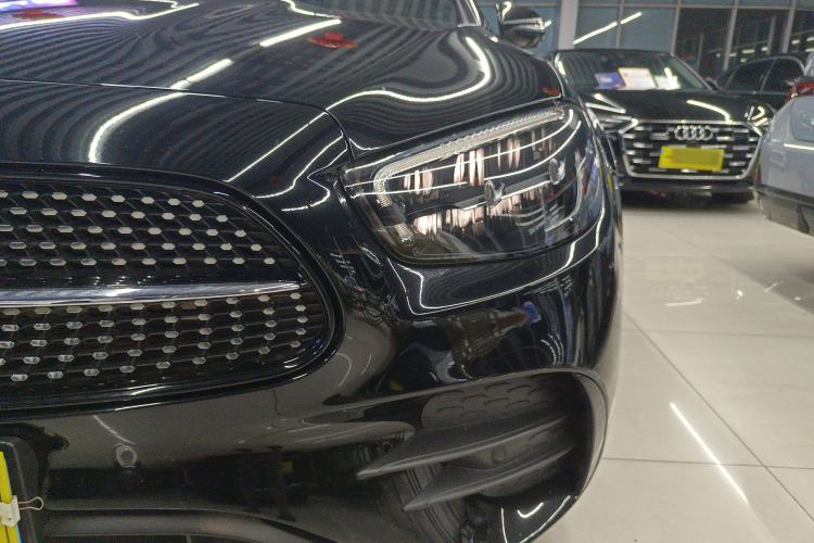 Used Mercedes-Benz E-Class 2021 Restyled E 300 L Sporty and Stylish Edition
