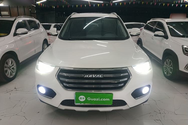 Used Haval H2 2018 1.5T Dual-Clutch Two-Wheel Drive Fashion Model China VI Standard
