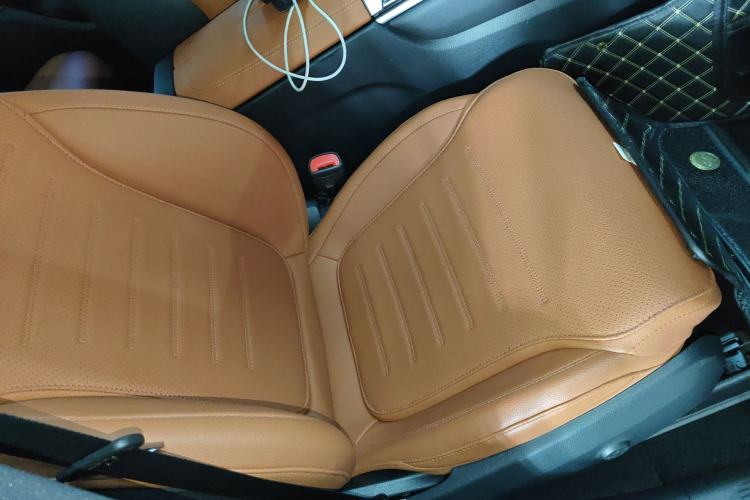 Used Mercedes-Benz GLC 2023 GLC 260 L 4MATIC Dynamic Edition 5-seater
