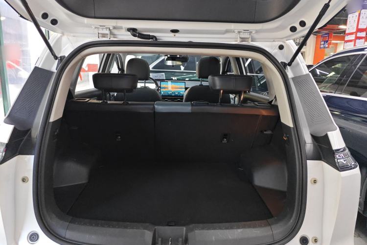 Used AION Y 2023 Younger Star Edition
