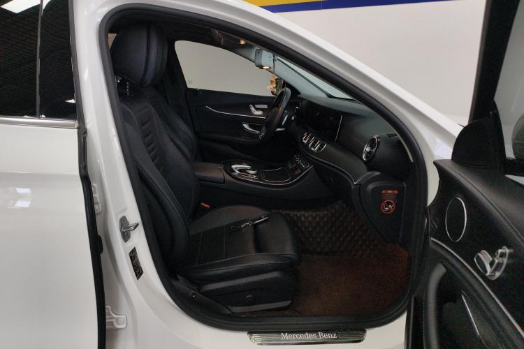 Used Mercedes-Benz E-Class 2018 Facelift E 200 L Sport Edition
