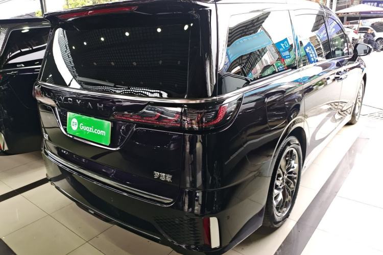 Used VOYAH Dream 2024 PHEV Ultra-Long Range Flagship Edition