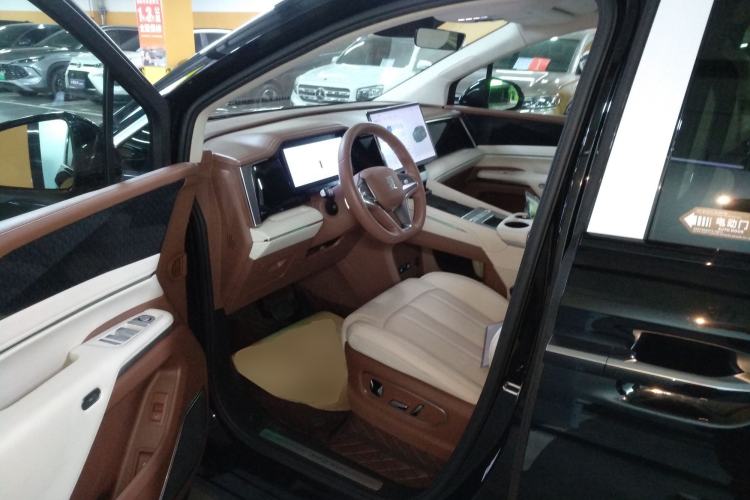 Used BYD Xia 2025 DM-i 1.5T 180km Beyond Edition