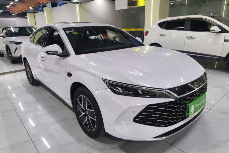 Used BYD Qin L 2025 DM-i Smart Drive 120KM Superior Model
