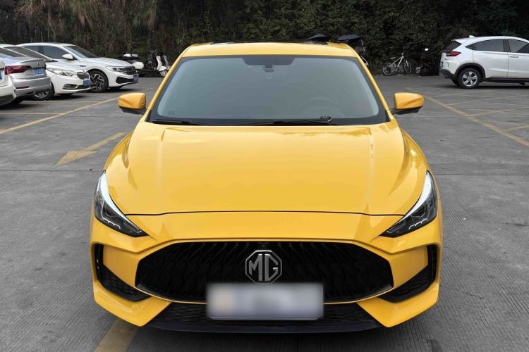 Used MG 5 2021 180 DVVT CVT Youth Luxury Edition
