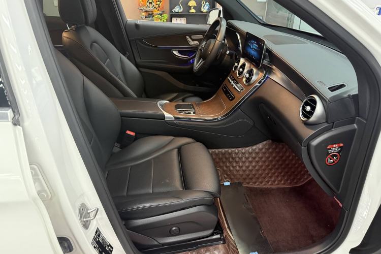 Used Mercedes-Benz GLC 2020 Facelift GLC 260 L 4MATIC Luxury Edition