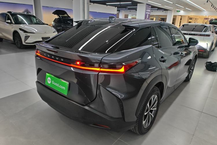 Used Lexus RZ 2023 450e All-Wheel-Drive Long-Range Version
