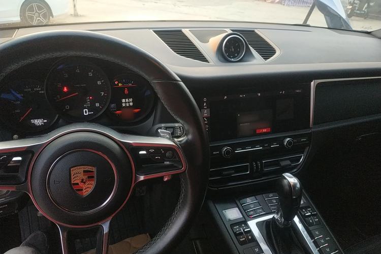 Used Porsche Macan 2018 Macan 2.0T
