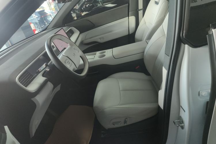 Used XPeng G6 2023 580 Long-Range Pro
