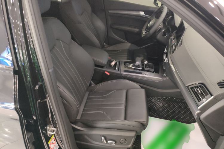 Used Audi Q5L 2023 40T Luxury Dynamic Model