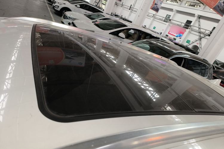 Used Buick Envision 2017 20T Two-Wheel Drive Luxury Model
