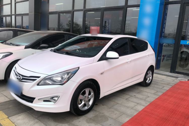 Used Hyundai Verna Ray 2014 1.4L Automatic GLX