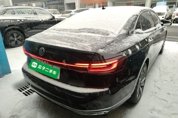 Used Volkswagen Passat 2024 380TSI Dragon Glory Edition
