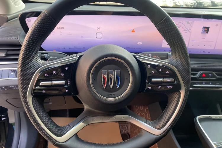 Used Buick LaCrosse 2024 28T Luxury Edition
