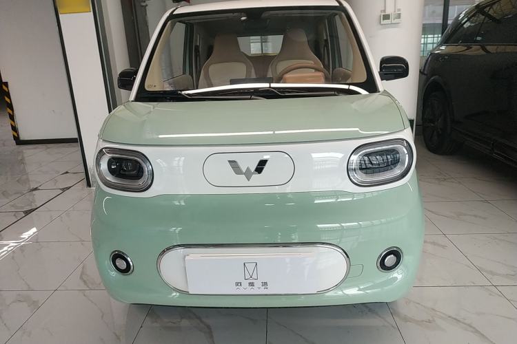 Used Wuling Hongguang MINIEV 2024 3rd Generation 215km Advanced Version
