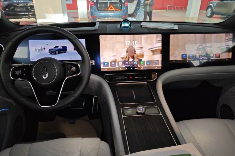 Used Hima AITO M9 2024 Range-Extended Ultra Version 42 kWh 6-Seater Model