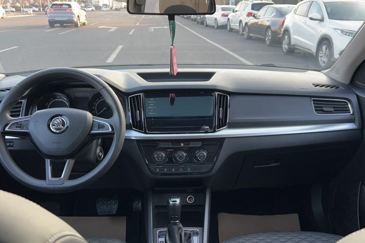 Used Skoda Kamiq 2020 1.5L Automatic Comfort Edition
