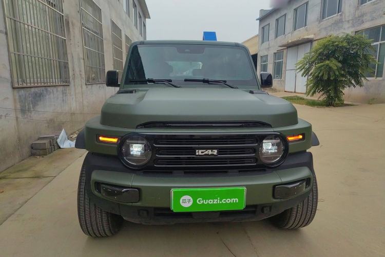 Used  V23 2025 401 Two-Wheel Drive Intelligent Driving Version
