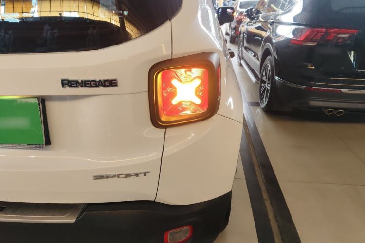 Used  Renegade 2016 1.4T Automatic Kinetic Edition
