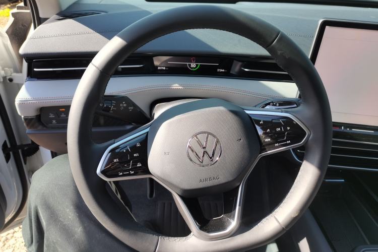 Used Volkswagen ID.7 VIZZION 2024 AIR model
