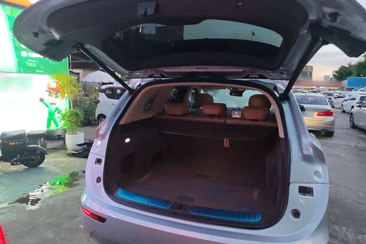 Used Hima AITO M7 2024 1.5T Rear-Drive Plus Version 5 Seats
