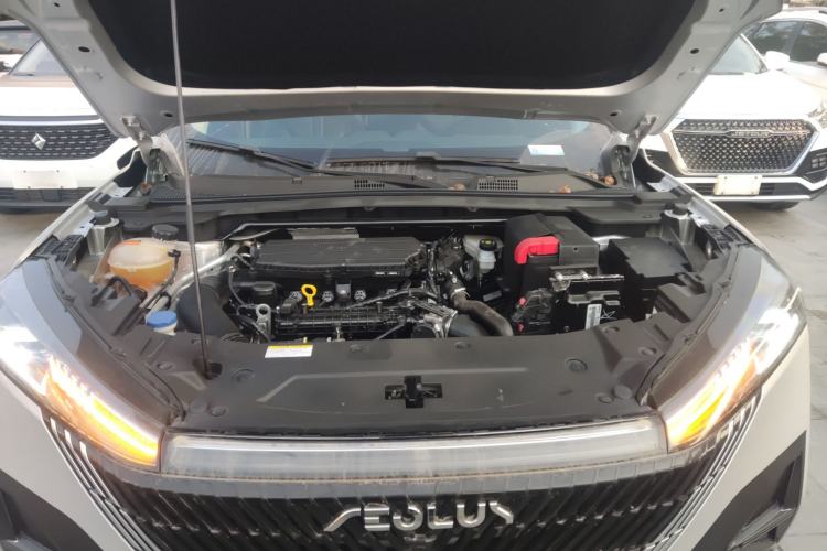 Used Dongfeng Aeolus Mage 2024 Honor Edition 1.5T Fashion Model
