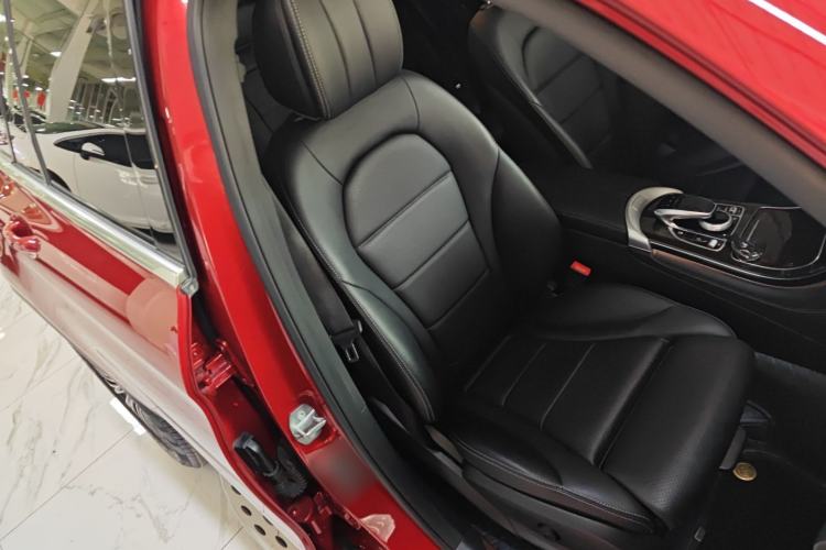 Used Mercedes-Benz GLC 2018 Facelifted GLC 260 4MATIC Dynamic Edition
