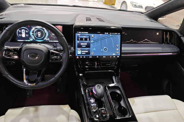 Used GAC Trumpchi M8 2023 Zongshi Series Dual-Motor Flagship Edition
